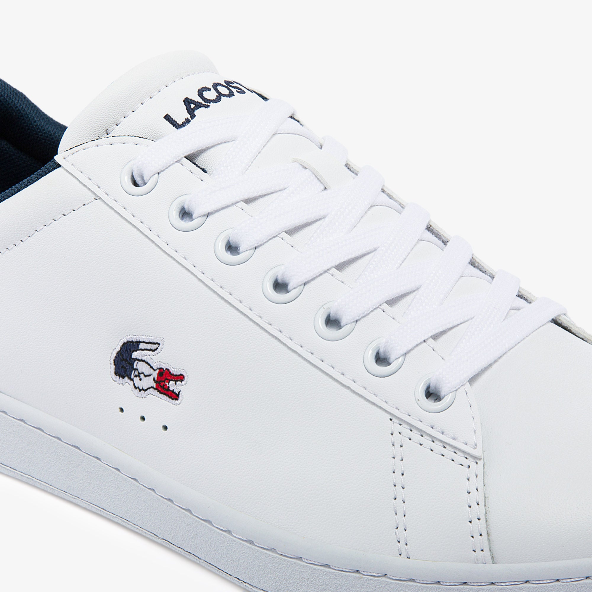 Sneakers carnaby evo lacoste discount