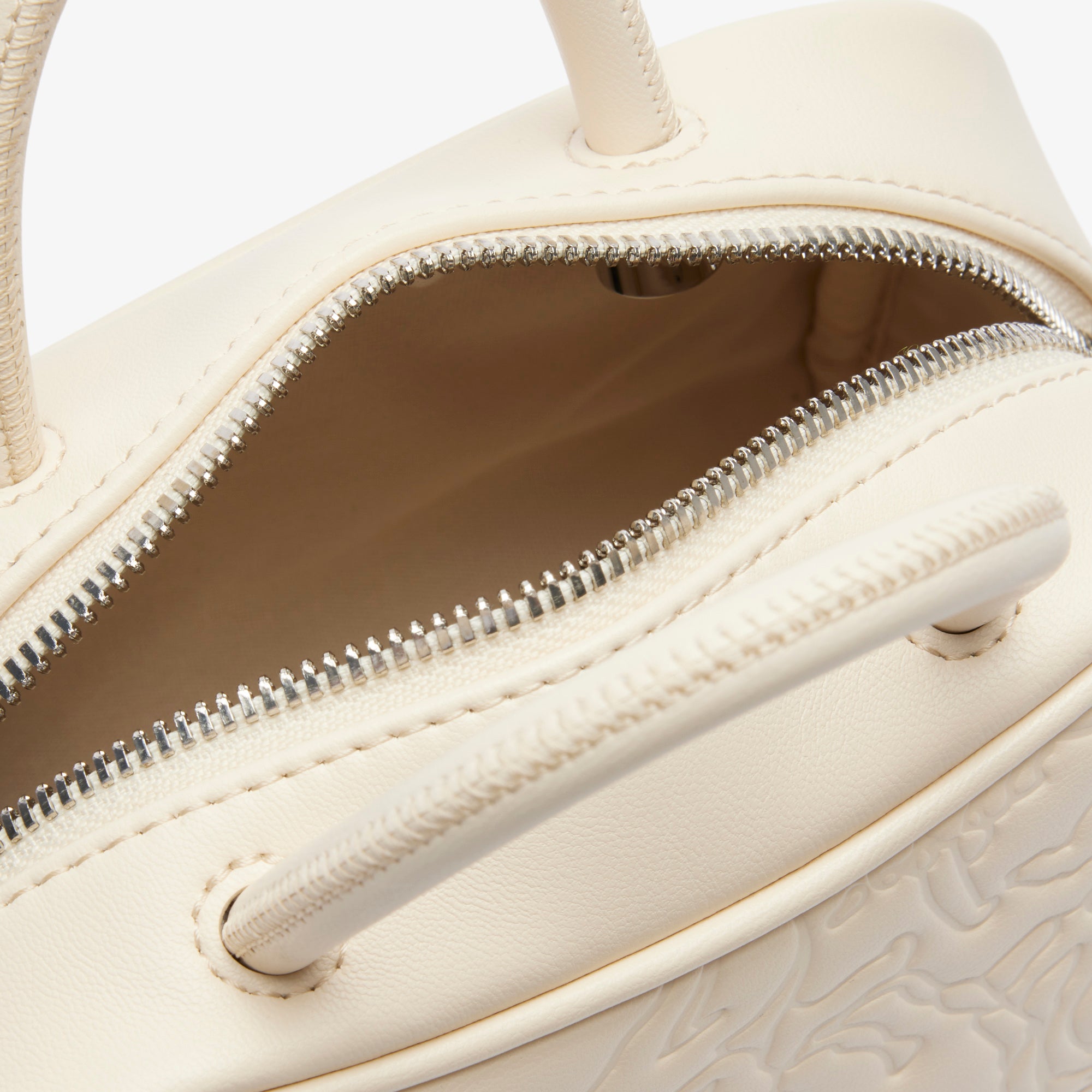 Lora Leather Messenger Bag – Lacoste ZA